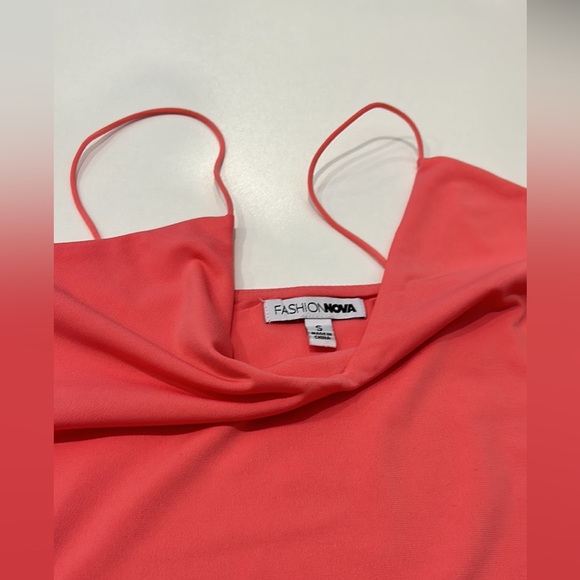 Mini dress- - Picture 2 of 3